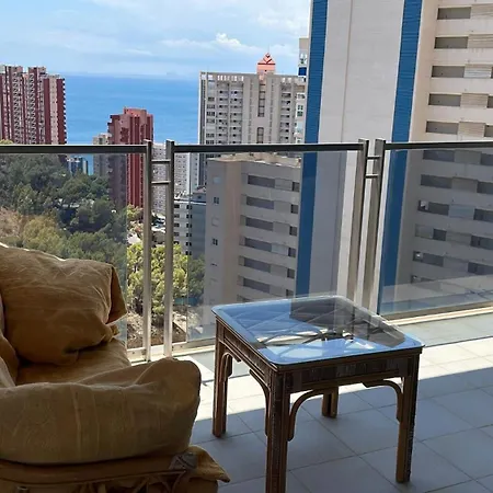 Con Vista Al Mar Y Montana Benidorm